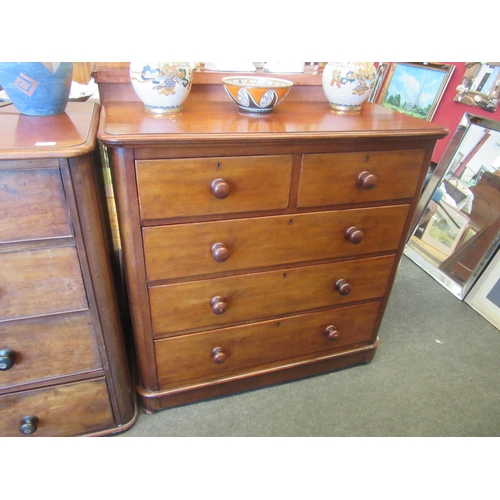 1139 - A Victorian mahogany two over three chest of drawers with key, rounded corners, 102cm tall x 102cm w... 