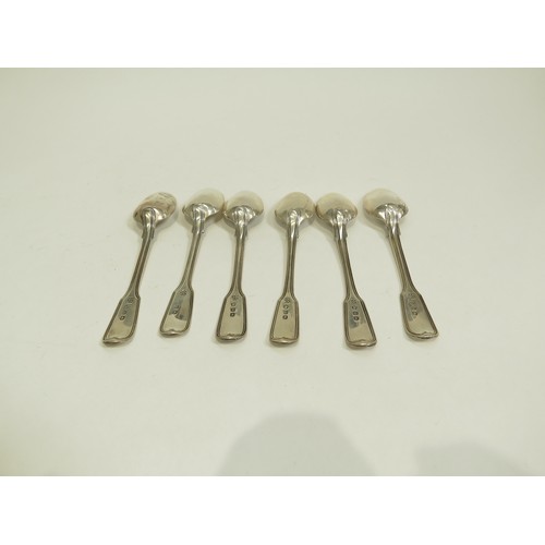 6679 - A set of six William Eley I & William Fearn silver teaspoons, London 1816, 169g