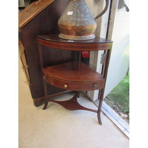 2180 - A Georgian mahogany corner washstand