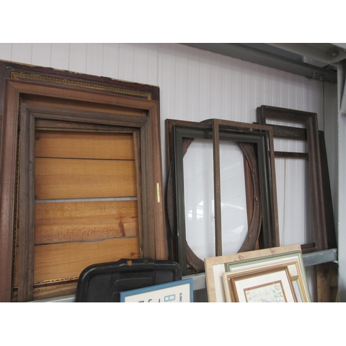 2387 - A selection of oak picture frames