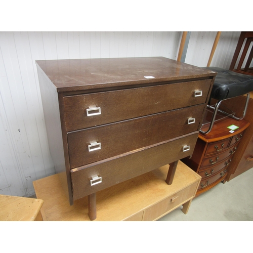 2410 - An oak two door low chest and a chest of three drawers