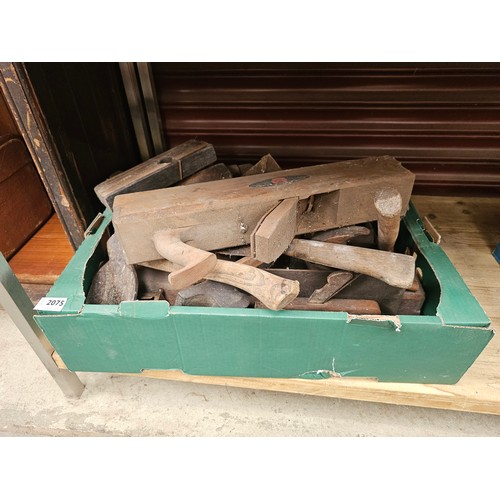 2075 - A box of carpenters tools