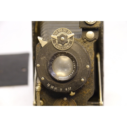 7013 - A Thornton-Pickard Rollfilm Ruby Folding Camera