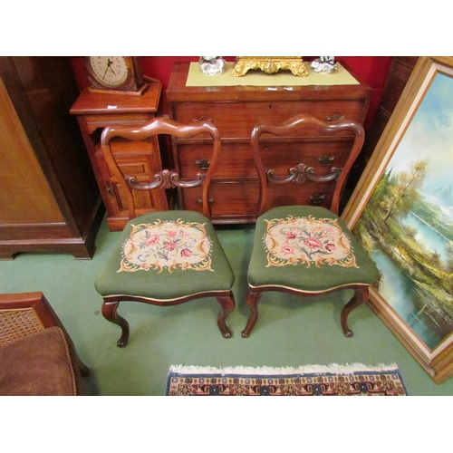 4082 - A set of four William IV rosewood chairs with carved 