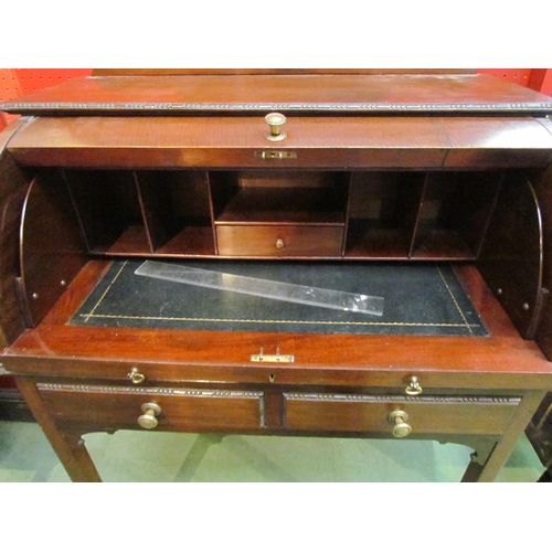 4122 - An Edwardian mahogany roll-top bureau, gallery back, twin frieze drawers, on square legs, 110cm tall... 