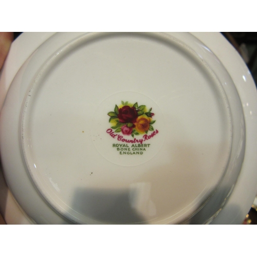 4203 - A quantity of Royal Albert 