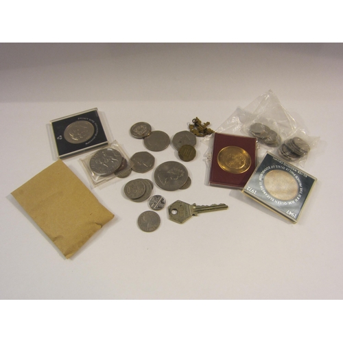 4389 - A quantity of coinage mostly British pre-decimal and a Russian badge