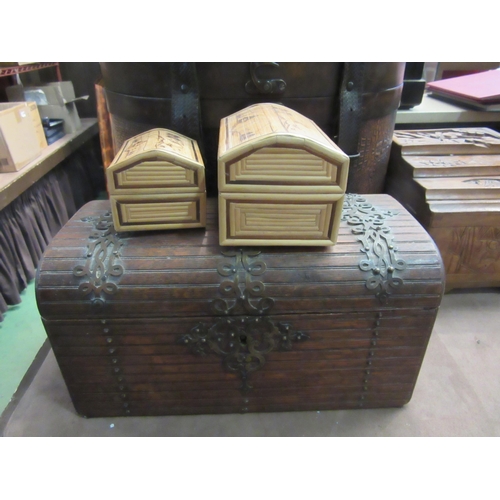 4257 - A reproduction crocodile skin effect hat box together with an oak domed box other trinket boxes (8)