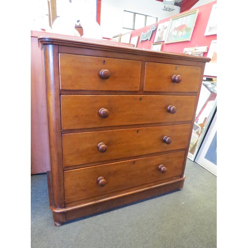 1139 - A Victorian mahogany two over three chest of drawers with key, rounded corners, 102cm tall x 102cm w... 