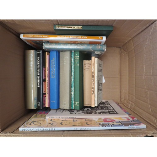 1539 - Three boxes of book collecting and art related books