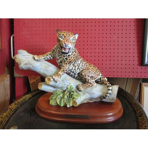 1104 - A statuette porcelain Jaguar on base, limited edition no. 78 of 500, Renaissance Design Studio, desi... 