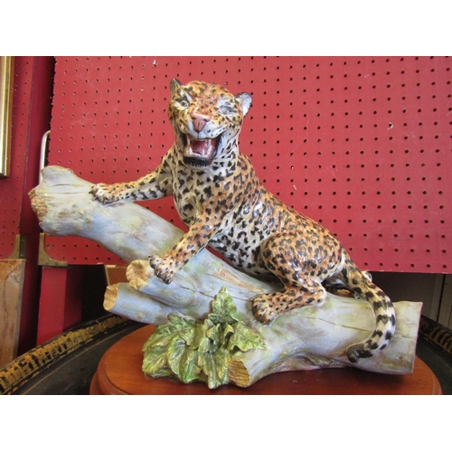 1104 - A statuette porcelain Jaguar on base, limited edition no. 78 of 500, Renaissance Design Studio, desi... 