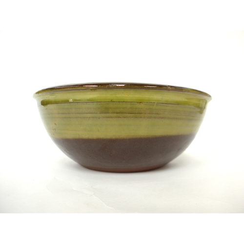 7056 - SIDNEY TUSTIN (1913-2005) A Winchcombe Pottery bowl, green glazed interior. Impressed personal and p... 