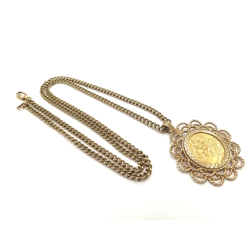 6252 - A 1910 gold half sovereign in pendant mount hung on a 9ct gold chain, 51cm long, 20g total