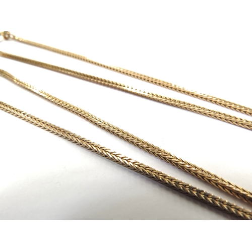 6201 - A 9ct gold box chain necklace, 60cm long, 8.4g