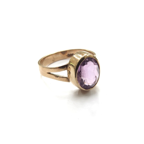 6231 - A rose gold amethyst set ring, stamped 375. Size P, 3.3g