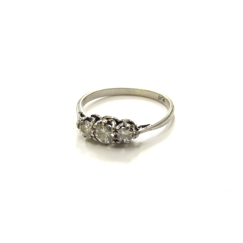 6324 - A platinum three stone diamond ring 0.35ct total approx. Size N, 2.7g