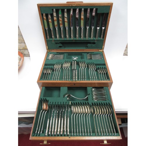 6324 - John B Chatterley & Sons Ltd, silver canteen of cutlery for eight place settings in fitted case, She... 