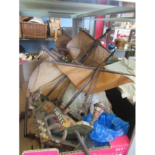 1635 - A model ship on stand