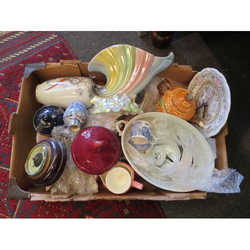 1281 - A box of miscellaneous ceramics to include Royal Doulton 