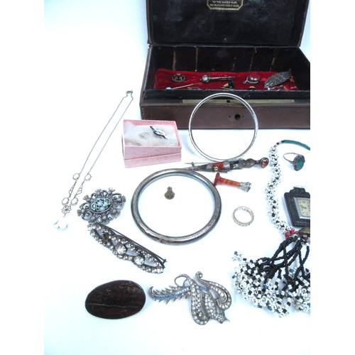 6370 - A box of bijouterie to include a Scottish hard stone brooch, French weather-cased fob watch, opal st... 