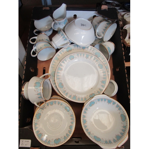 1646 - A quantity of Noritake 'Bluetide' tea and dinner ware, white ground with blue border