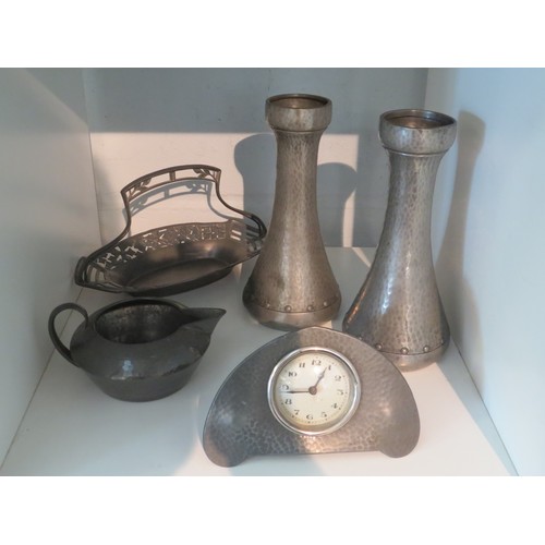 1006 - A small collection of 20th Century art pewter including an Orvit AG basket in the Art Nouveau style,... 