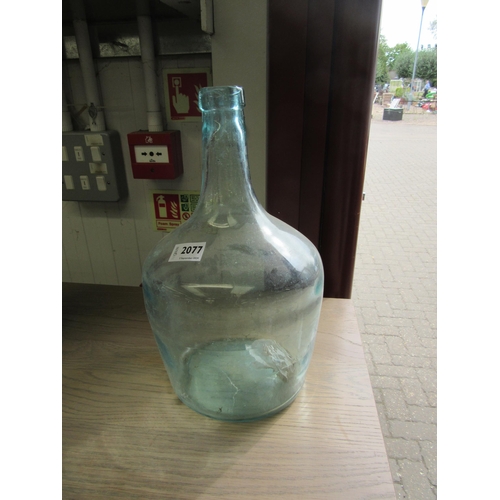 2077 - A clear carboy