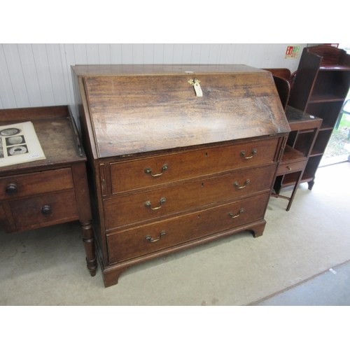 2124 - A Georgian oak bureau, back a/f