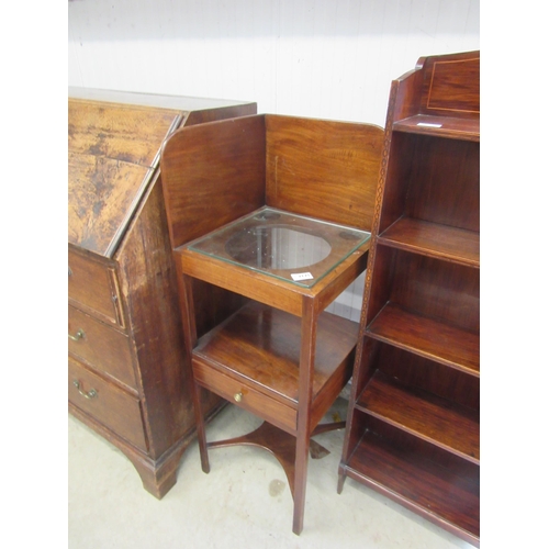 2125 - A Georgian mahogany washstand