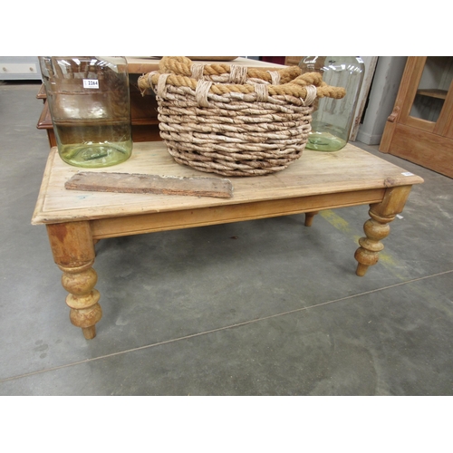 2263 - A rustic pine coffee table