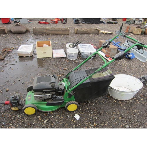 3538 - A John Deere R43BE mower with collector