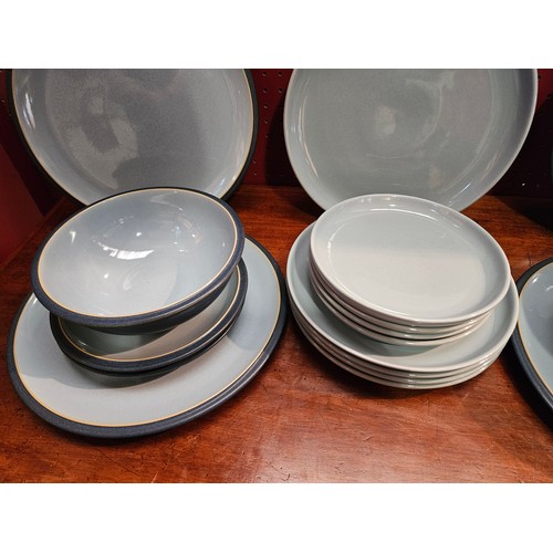 4066 - A collection of Denby blue plates and bowls (19)