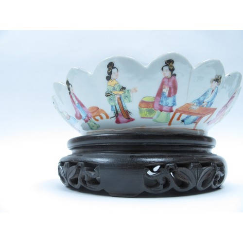 6261 - A late 19th Century Cantonese scalloped bowl on stand.  The interior decorated with birds, butterfli... 