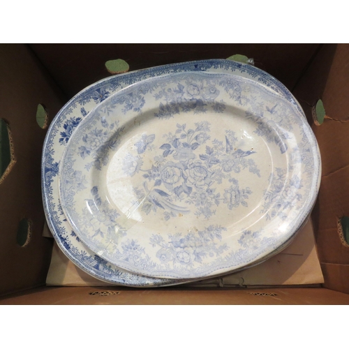 4068 - Five blue and white serving dishes, two A/F, a lidded serving dish, a hotplate and small dish