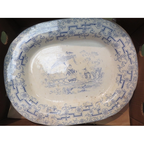 4068 - Five blue and white serving dishes, two A/F, a lidded serving dish, a hotplate and small dish