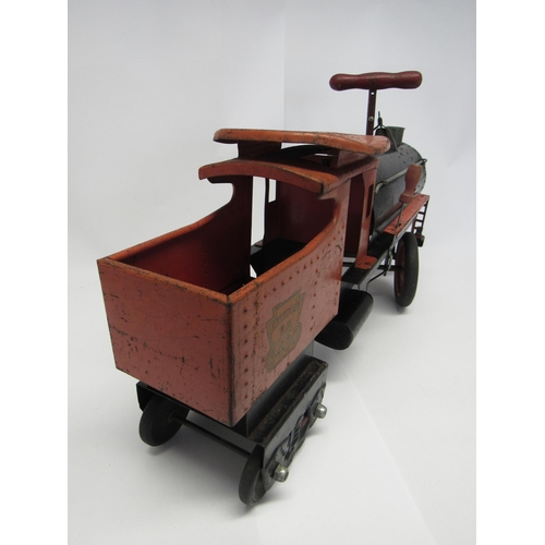 2027 - A 1930s Keystone RR 6400 pressed steel ride on locomotive with bell to front, 64cm long