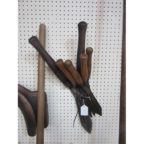 8053 - Two pairs of ladies shears (John Guy & Co. and one other) and one pair of J. Walter & Sons gentleman... 