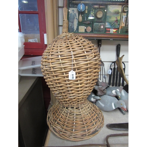 8195 - A wicker duck nest