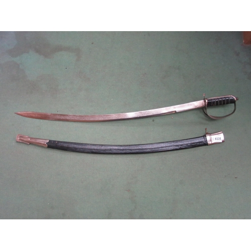 8225 - A sabre and scabbard