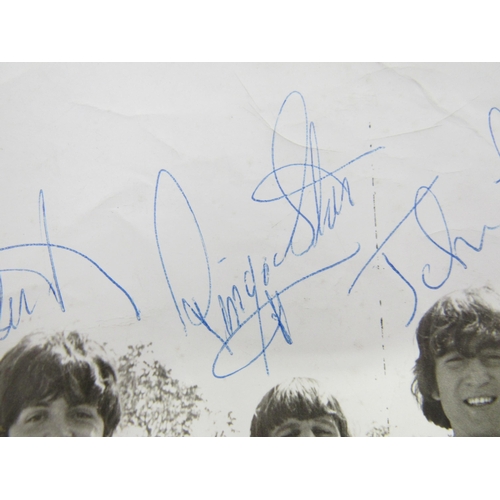 7290 - THE BEATLES: A signed 8 x 10