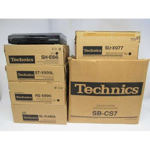 7448 - A collection of Technics hi-fi separates with original boxes, to include SU-X977 stereo integrated a... 