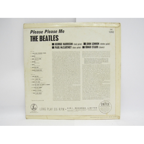 7243 - THE BEATLES: 'Please Please Me' LP, 1963 UK second pressing with black and gold Parlophone labels, w... 