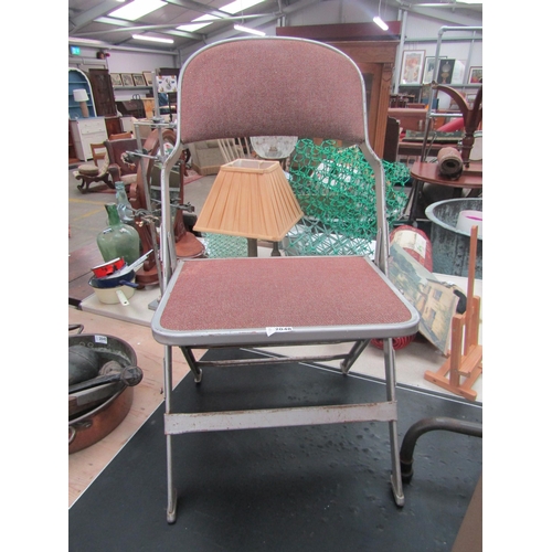 2054 - A pair of 1970's ex-military metal foldable interlocking assembly chairs