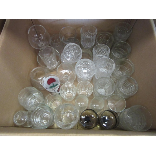 1620 - A large collection of glass tumblers with crystal examples and brandy glasses