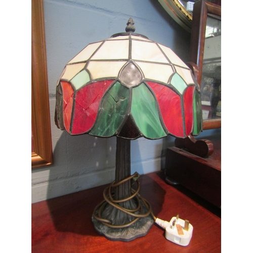 1085 - A pair of Tiffany style table lamps, one a/f