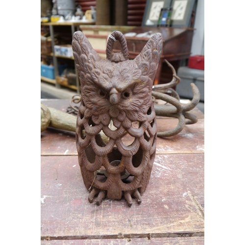 2019 - A cast iron owl lantern