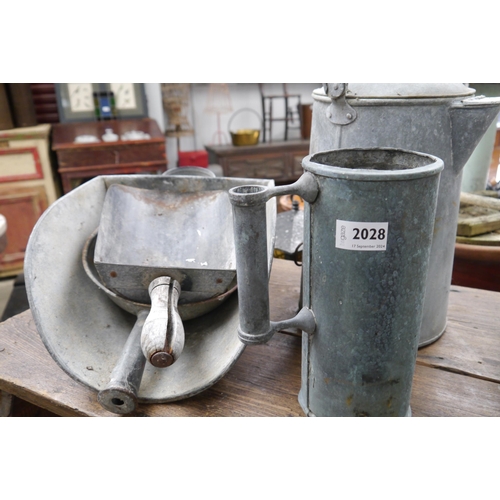 2028 - A quantity of galvanized ware, including a milk jug