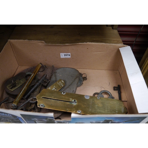 2076 - A box of mixed salter scales and locks