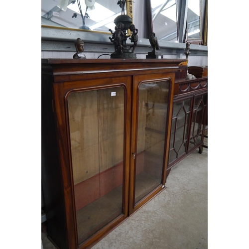 2129 - A Victorian mahogany glazed bookcase